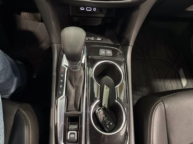 2023 Summit White Chevrolet Equinox Premier AWD SUV