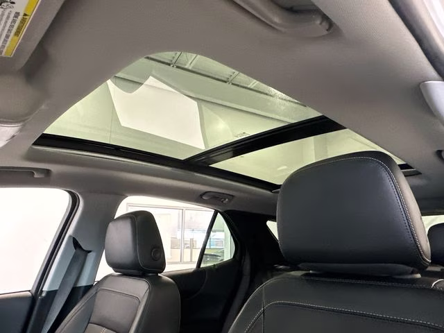 2023 Summit White Chevrolet Equinox Premier AWD SUV