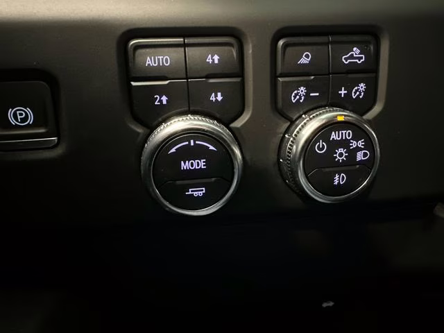 2023 White Frost Tricoat GMC Sierra 1500 Denali 4X4 Truck