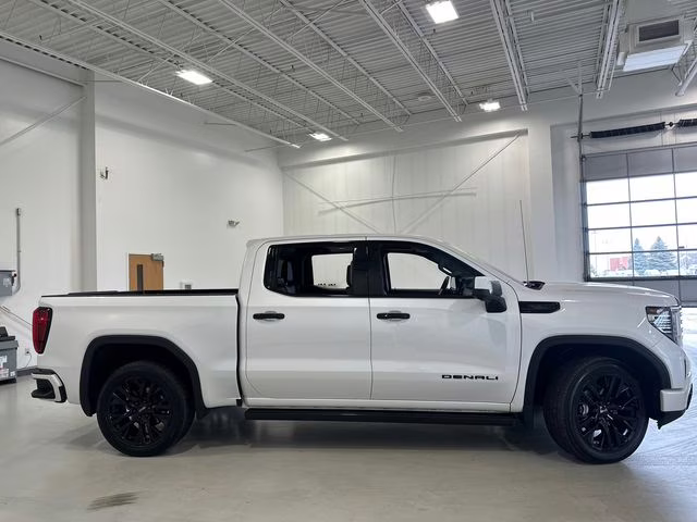 2023 White Frost Tricoat GMC Sierra 1500 Denali 4X4 Truck