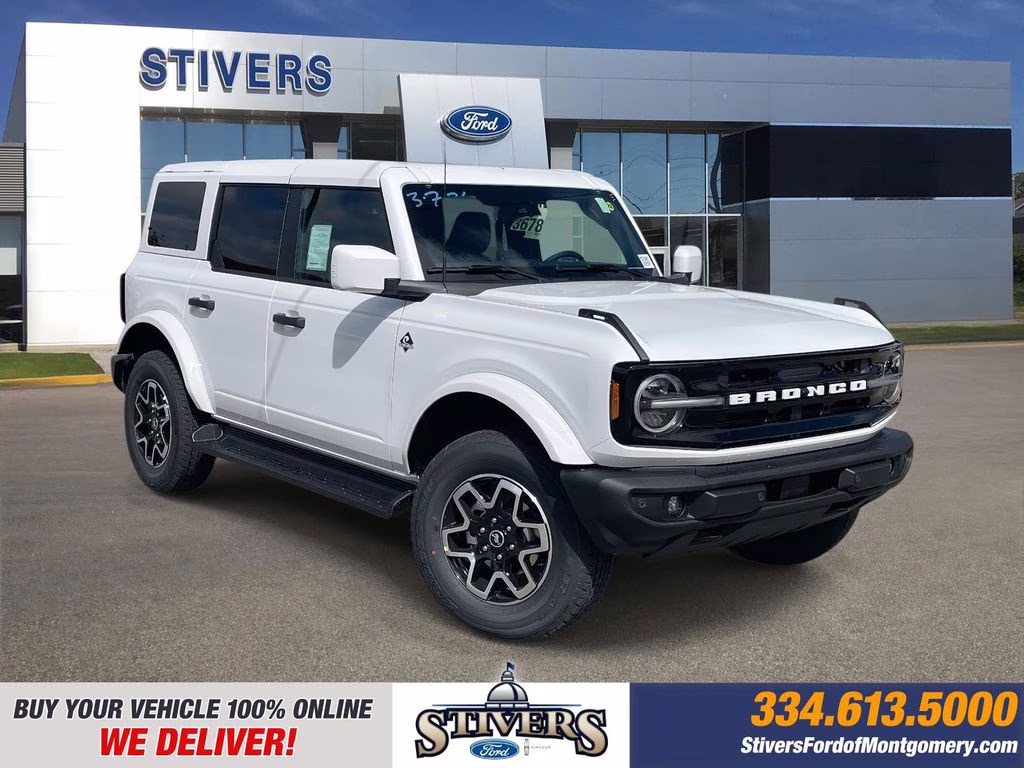 2026 White Ford Bronco Outer Banks 4X4 SUV