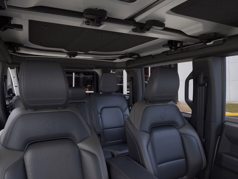 2026 White Ford Bronco Outer Banks 4X4 SUV