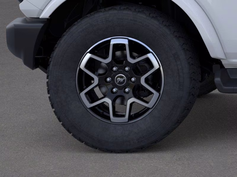 2026 White Ford Bronco Outer Banks 4X4 SUV