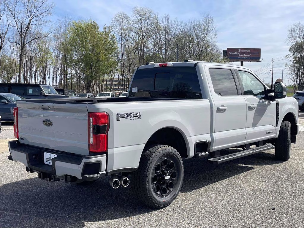 2026 Avalanche Ford Super Duty F-250 SRW XLT 4X4 Truck