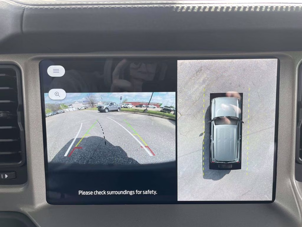 2026 White Ford Bronco Outer Banks 4X4 SUV