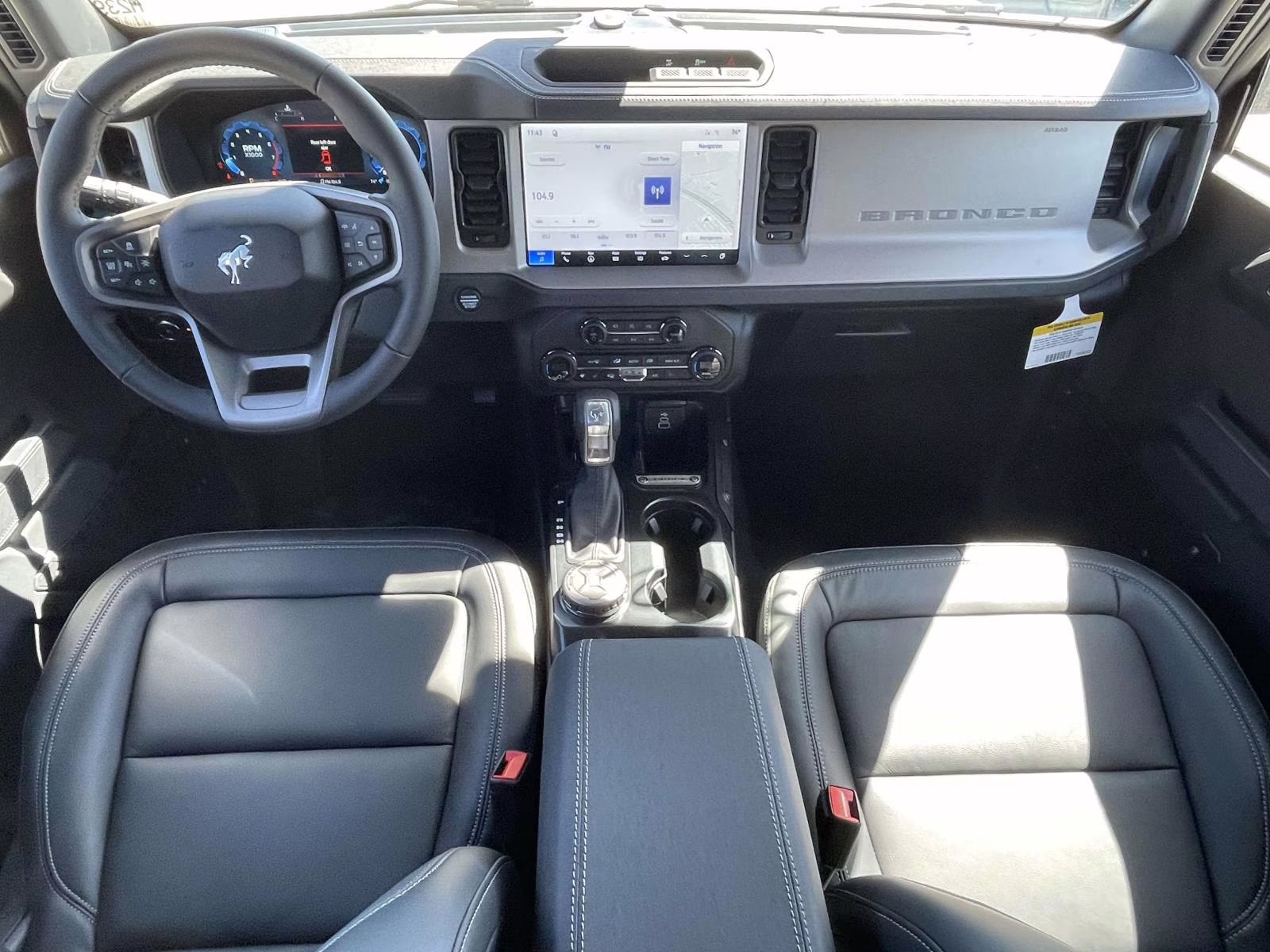 2026 Avalanche Gray Ford Bronco Outer Banks 4X4 SUV