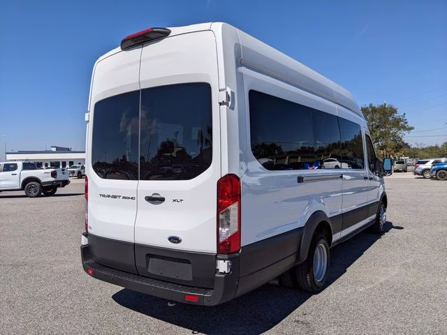 2025 Oxford White Ford Transit-350 XLT RWD Crossover
