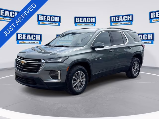 2022 Silver Sage Chevrolet Traverse LT AWD SUV
