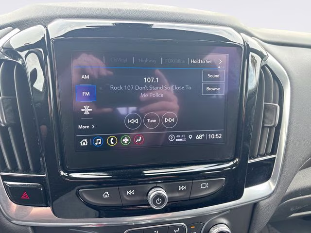 2022 Silver Sage Chevrolet Traverse LT AWD SUV