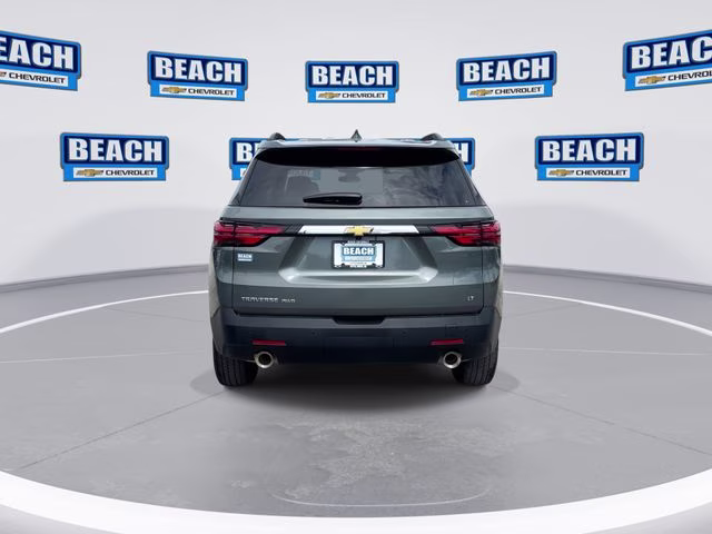 2022 Silver Sage Chevrolet Traverse LT AWD SUV