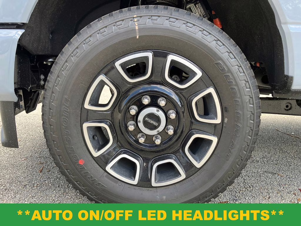 2026 Glacier Gray Metallic TriCoat Ford Super Duty F-350 SRW Platinum 4X4 Truck