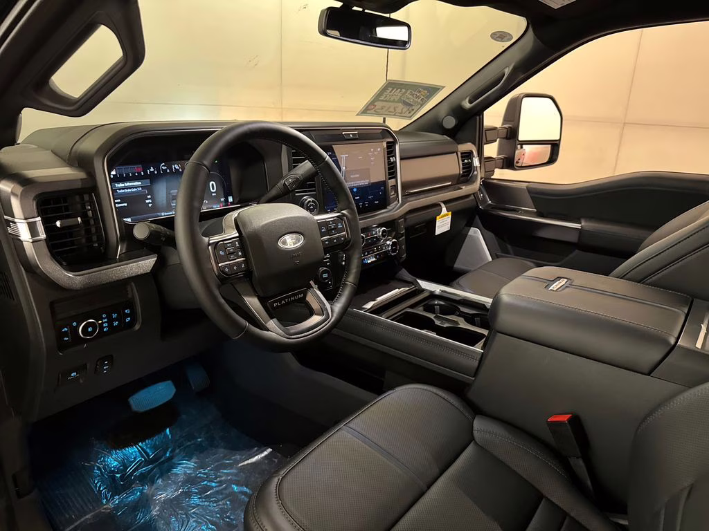 2026 Agate Black Metallic Ford Super Duty F-350 SRW Platinum 4X4 Truck