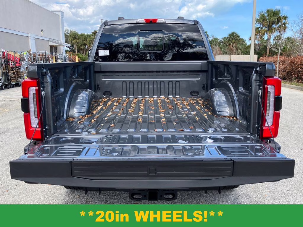 2026 Carbonized Gray Metallic Ford Super Duty F-350 SRW Platinum 4X4 Truck