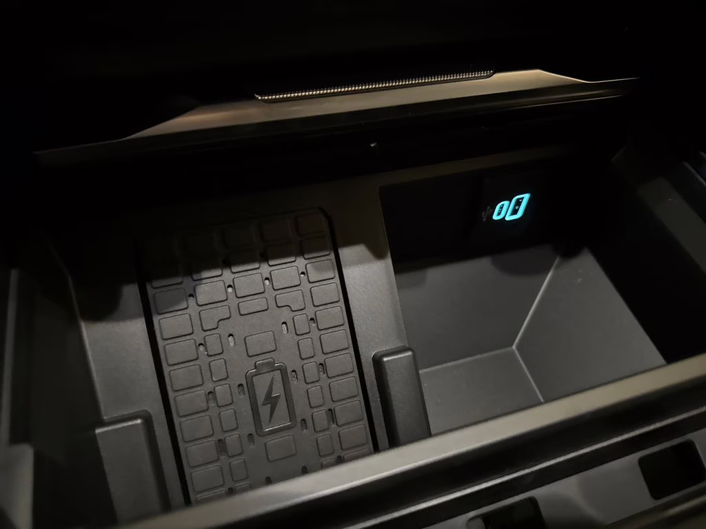 2026 Agate Black Metallic Ford Super Duty F-350 SRW Platinum 4X4 Truck