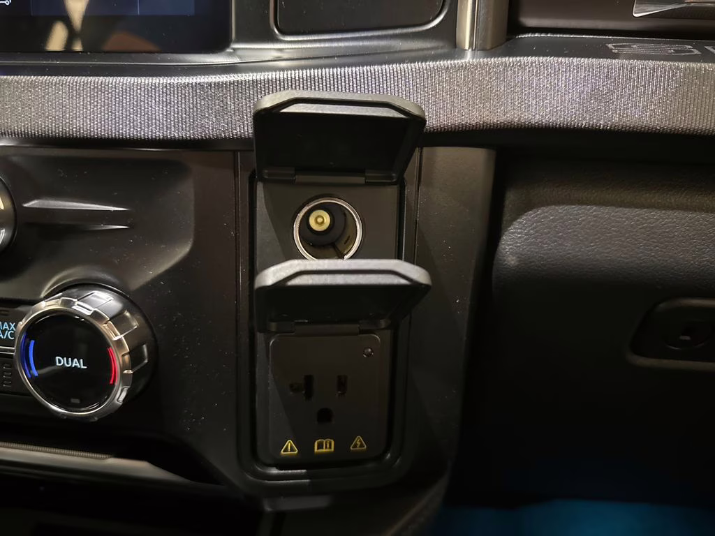 2026 Agate Black Metallic Ford Super Duty F-350 SRW Platinum 4X4 Truck