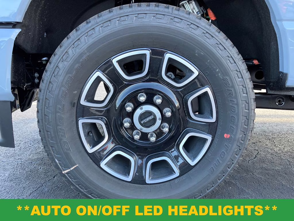 2026 Glacier Gray Metallic TriCoat Ford Super Duty F-350 SRW Platinum 4X4 Truck