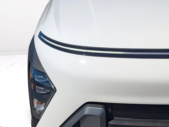 2024 Atlas White Hyundai Kona SEL FWD SUV