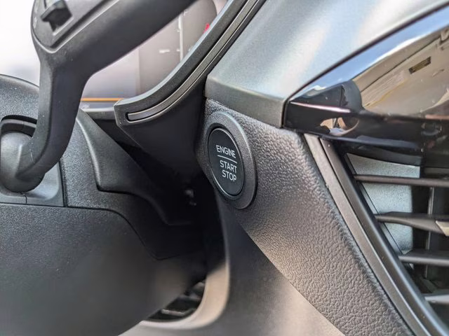 2026 Oxford White Ford Escape Active FWD SUV