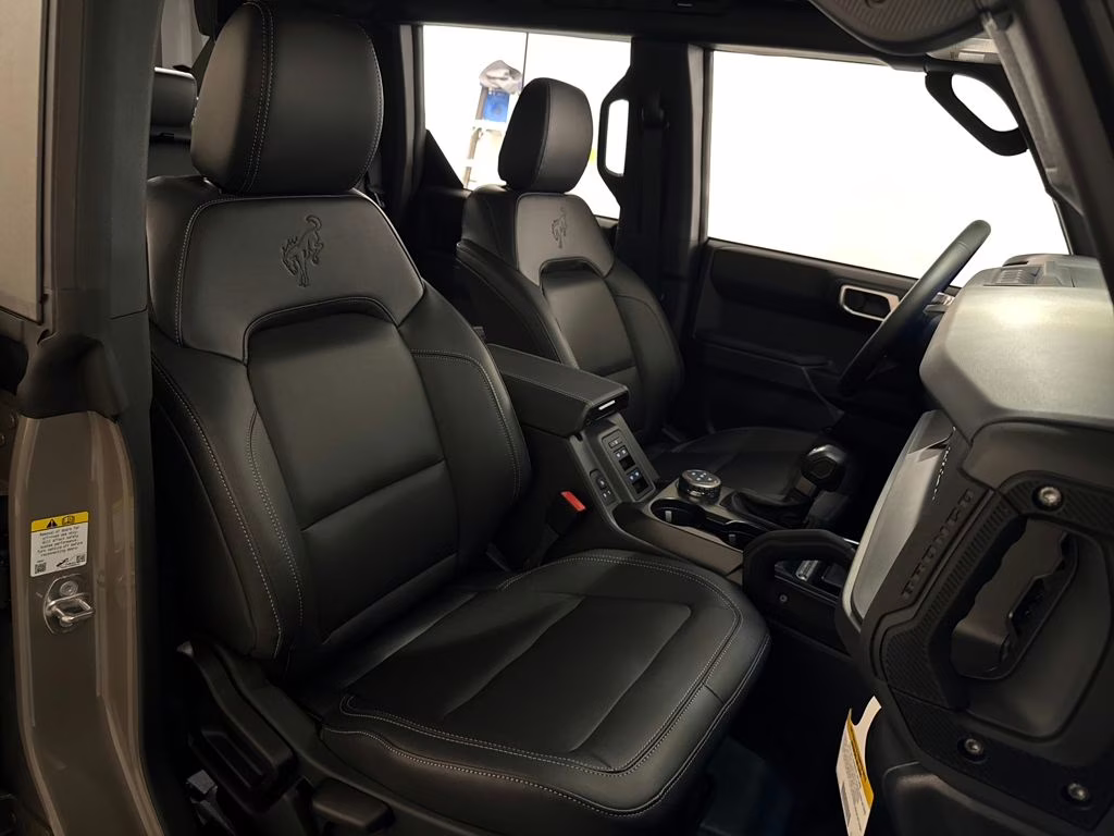 2026 Marsh Gray Ford Bronco Badlands 4X4 SUV