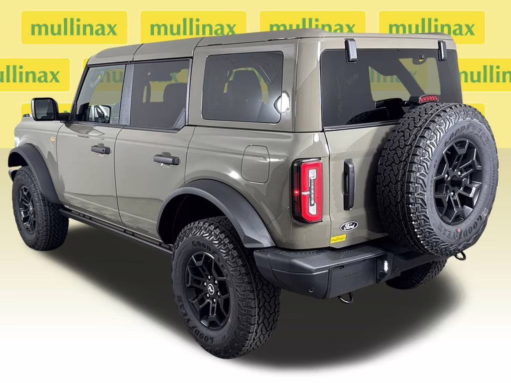 2026 Marsh Gray Ford Bronco Badlands 4X4 SUV