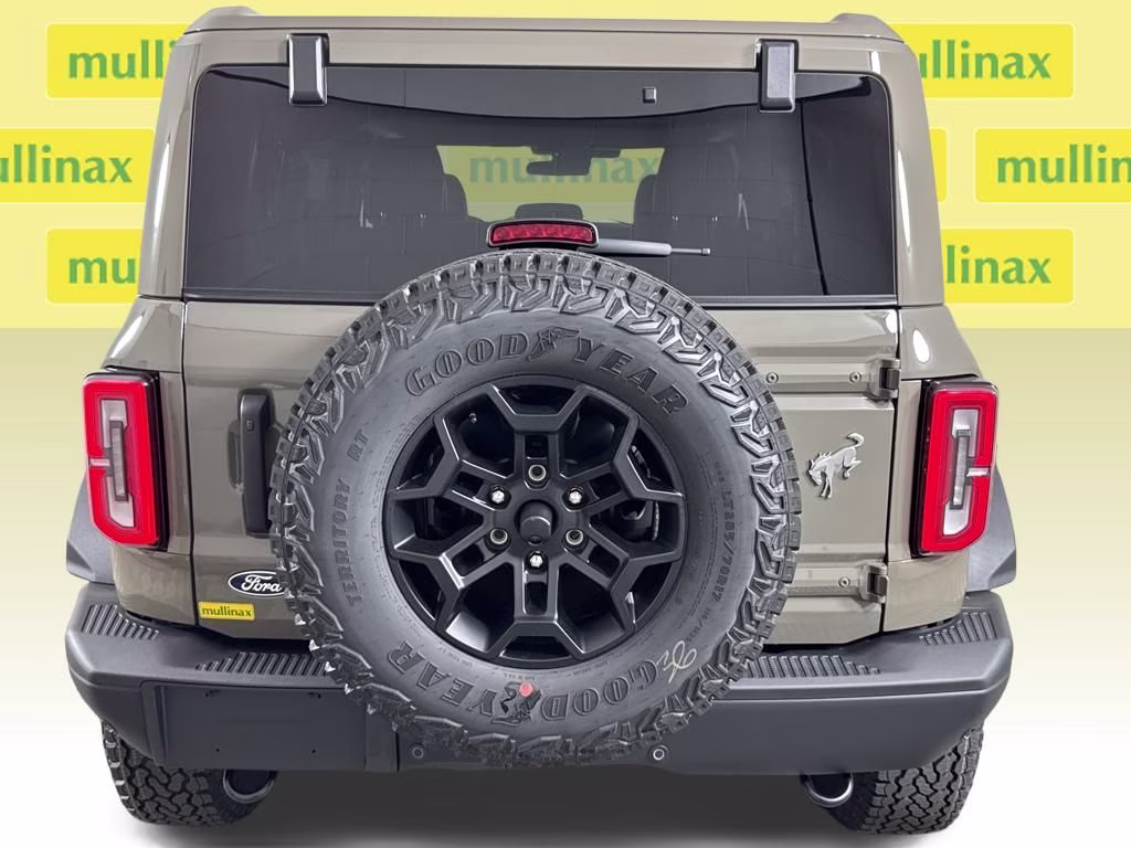 2026 Marsh Gray Ford Bronco Badlands 4X4 SUV