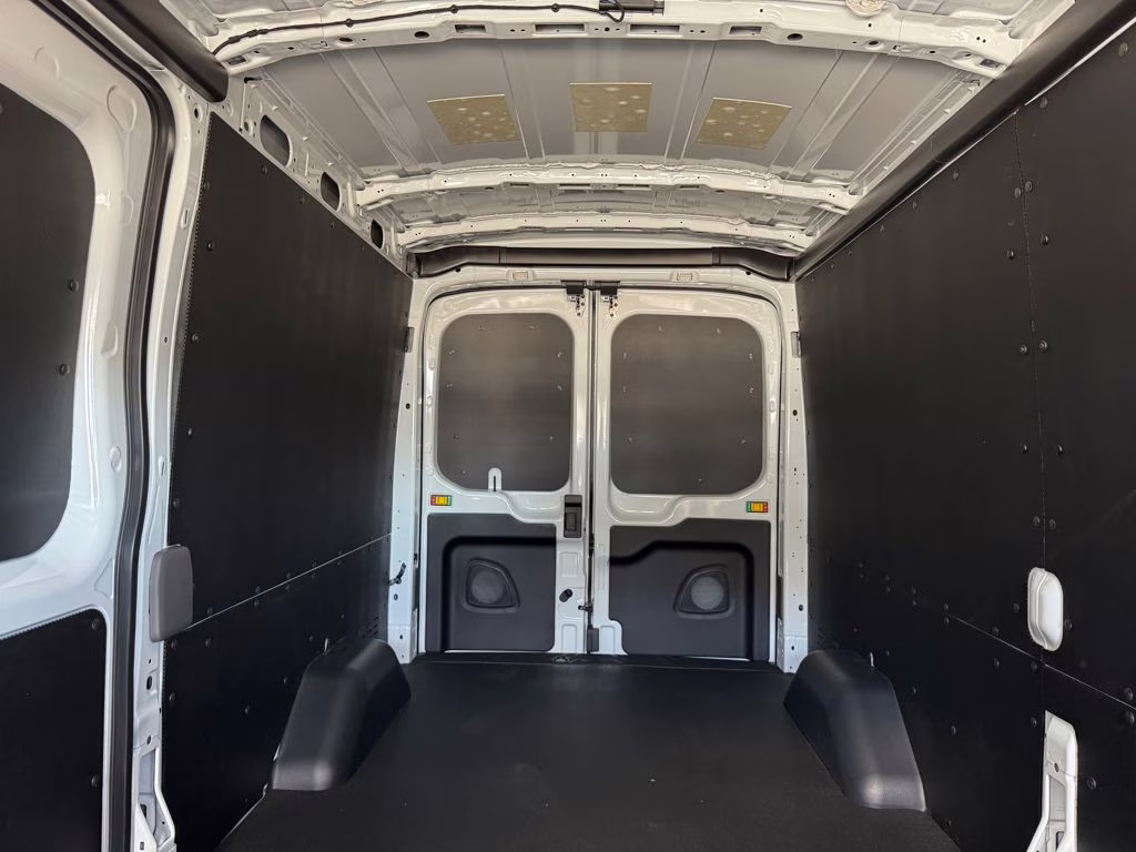 2026 Oxford White Ford Transit-250 Base RWD Van