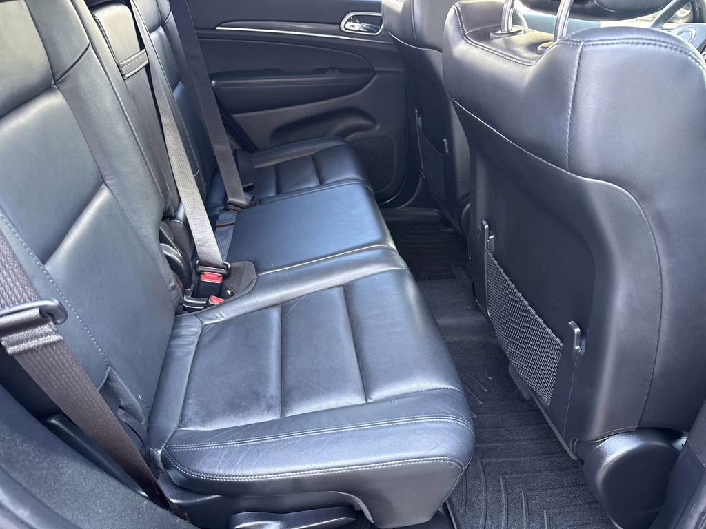 2019 Granite Crystal Metallic Clearcoat Jeep Grand Cherokee Limited RWD SUV