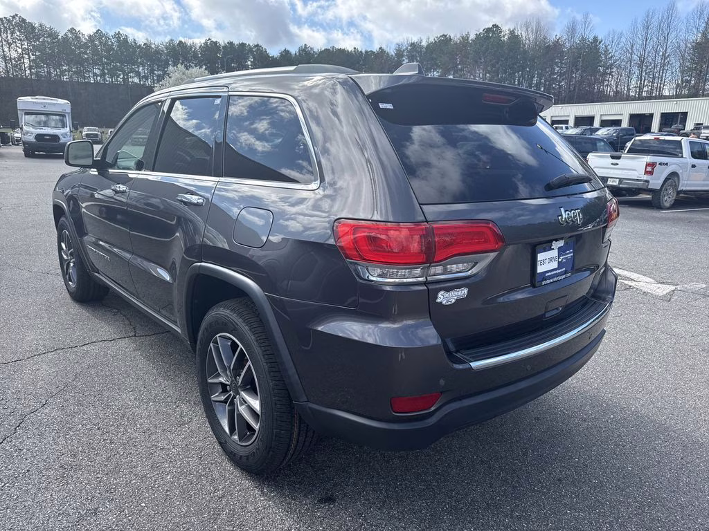 2019 Granite Crystal Metallic Clearcoat Jeep Grand Cherokee Limited RWD SUV