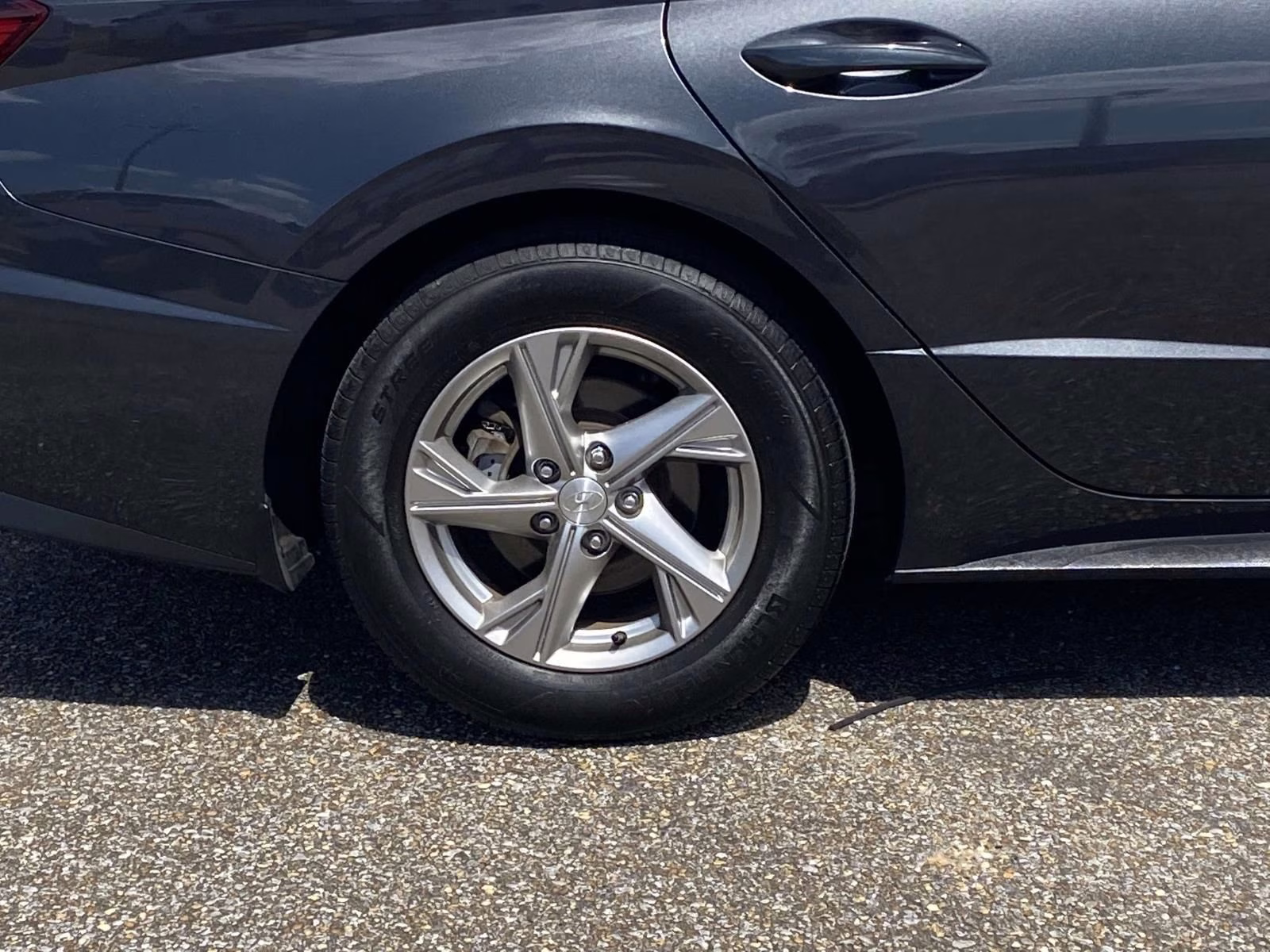 2021 Portofino Gray Hyundai Sonata SE FWD Sedan