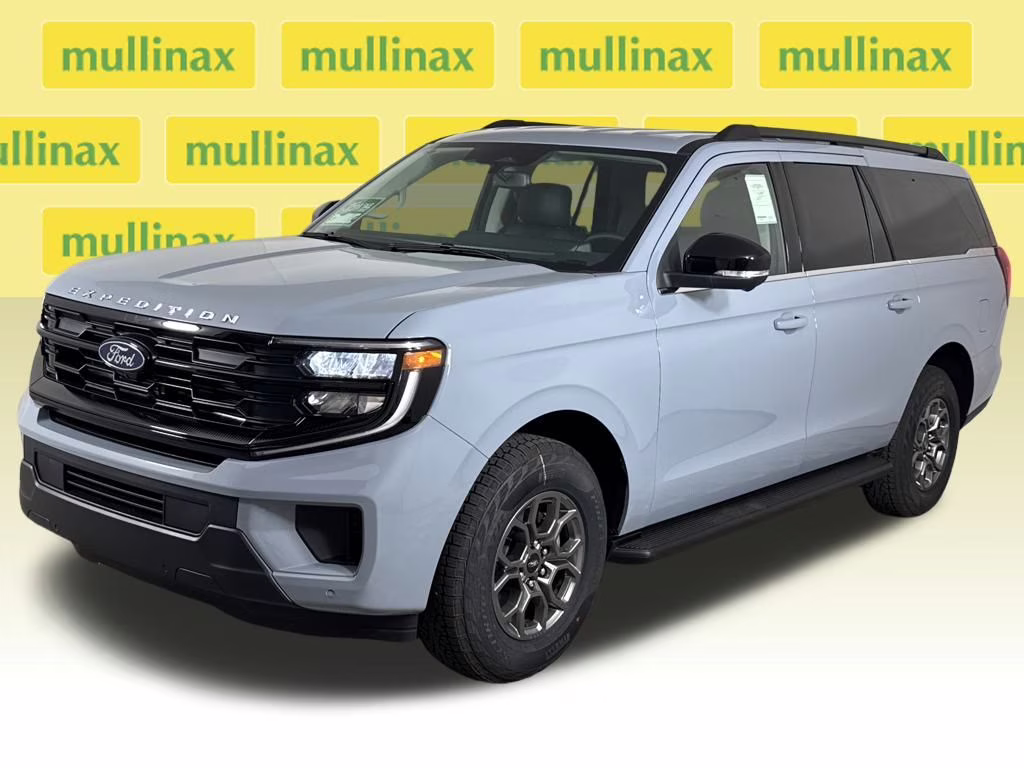 2026 Glacier Gray Metallic Tri-Coat Ford Expedition Max Active RWD SUV