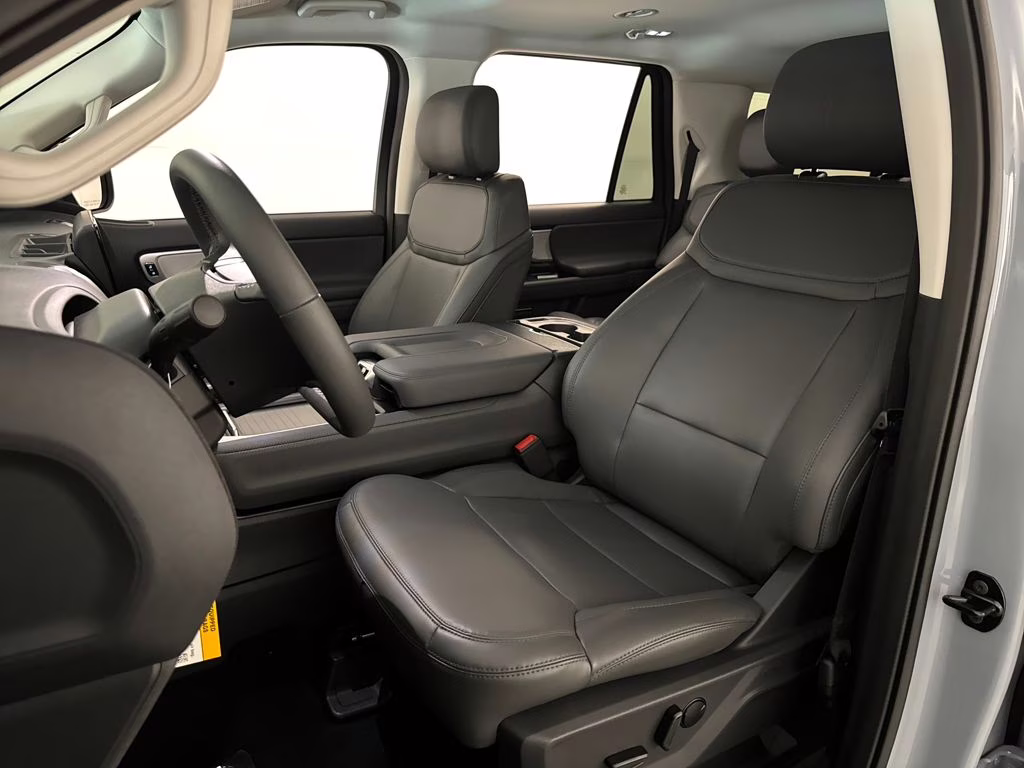 2026 Glacier Gray Metallic Tri-Coat Ford Expedition Max Active RWD SUV