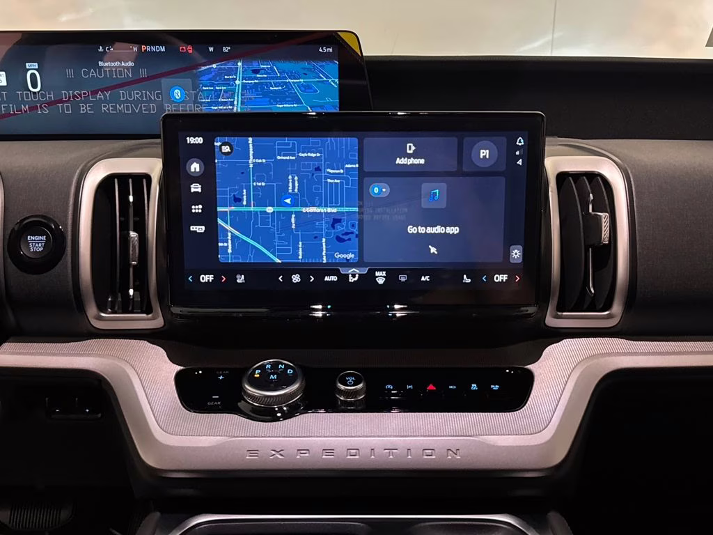 2026 Glacier Gray Metallic Tri-Coat Ford Expedition Max Active RWD SUV