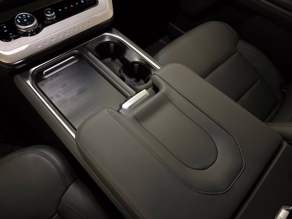 2026 Glacier Gray Metallic Tri-Coat Ford Expedition Max Active RWD SUV