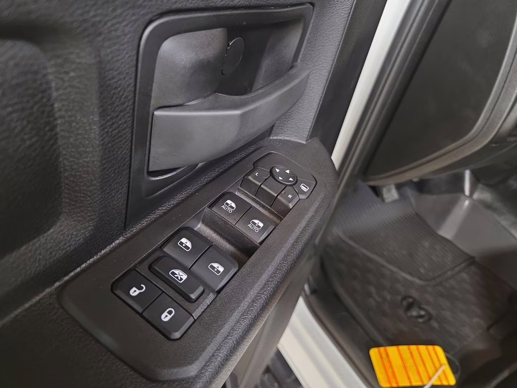 2026 Bright White Clearcoat Ram 2500 Tradesman 4X4 Truck