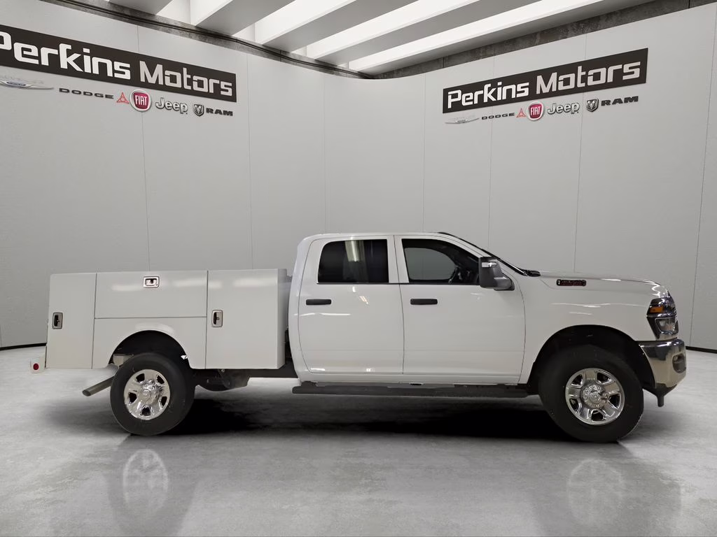 2026 Bright White Clearcoat Ram 2500 Tradesman 4X4 Truck