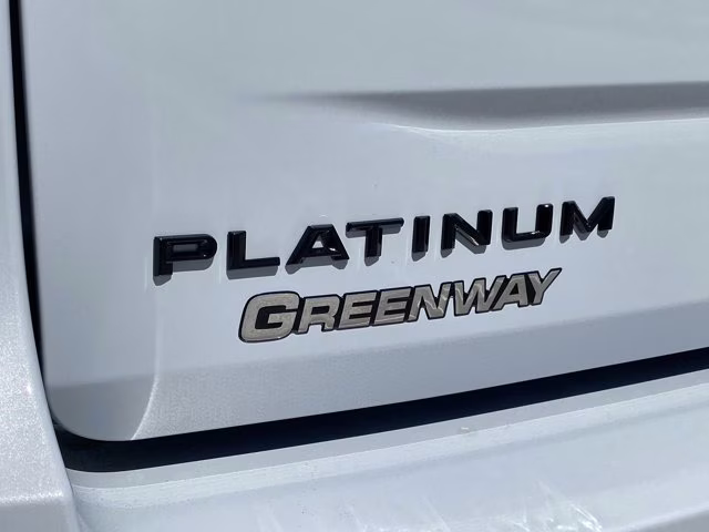 2025 Space Silver Metallic Ford Expedition Platinum 4X4 SUV