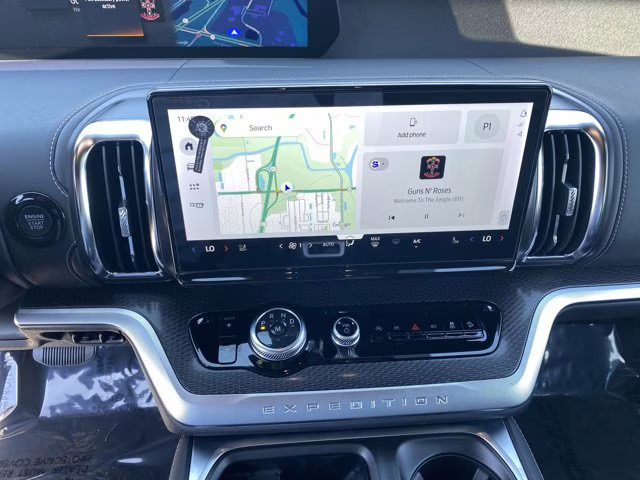 2025 Space Silver Metallic Ford Expedition Platinum 4X4 SUV