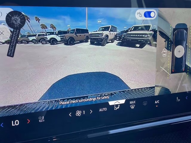 2025 Space Silver Metallic Ford Expedition Platinum 4X4 SUV