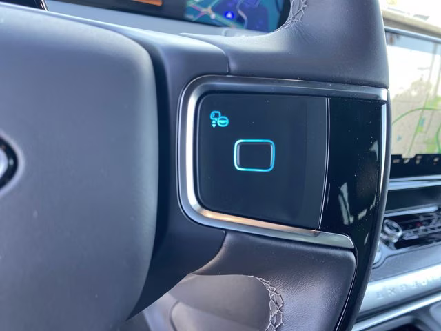2025 Space Silver Metallic Ford Expedition Platinum 4X4 SUV