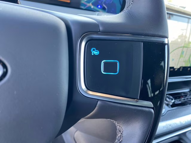 2025 Space Silver Metallic Ford Expedition Platinum 4X4 SUV