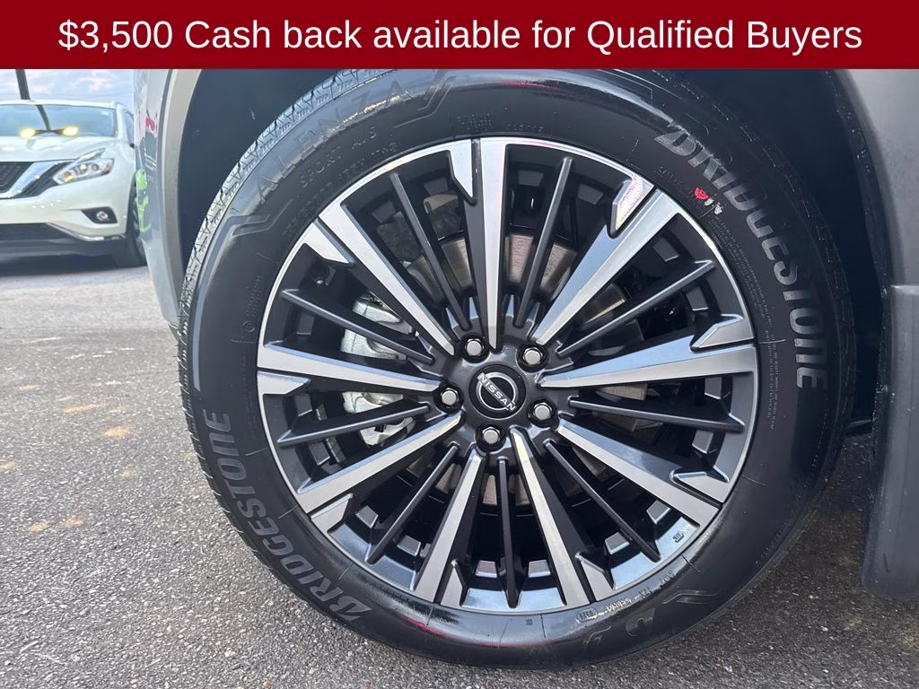 2026 Boulder Gray/Super Black Nissan Pathfinder Platinum 4X4 SUV