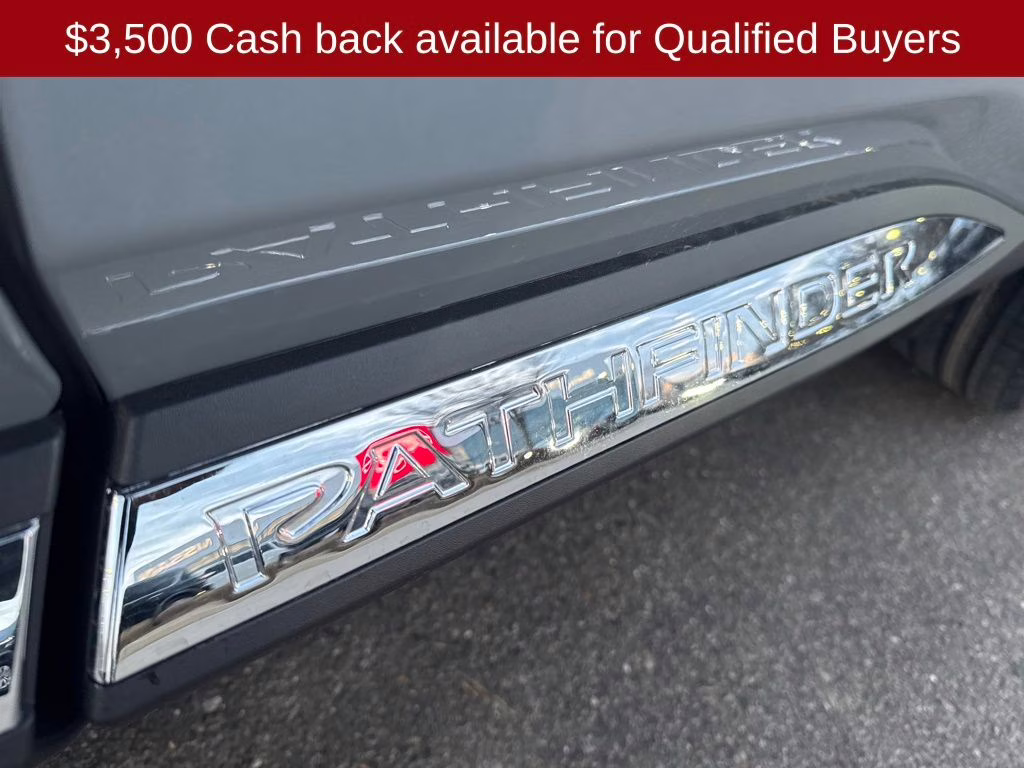 2026 Boulder Gray/Super Black Nissan Pathfinder Platinum 4X4 SUV