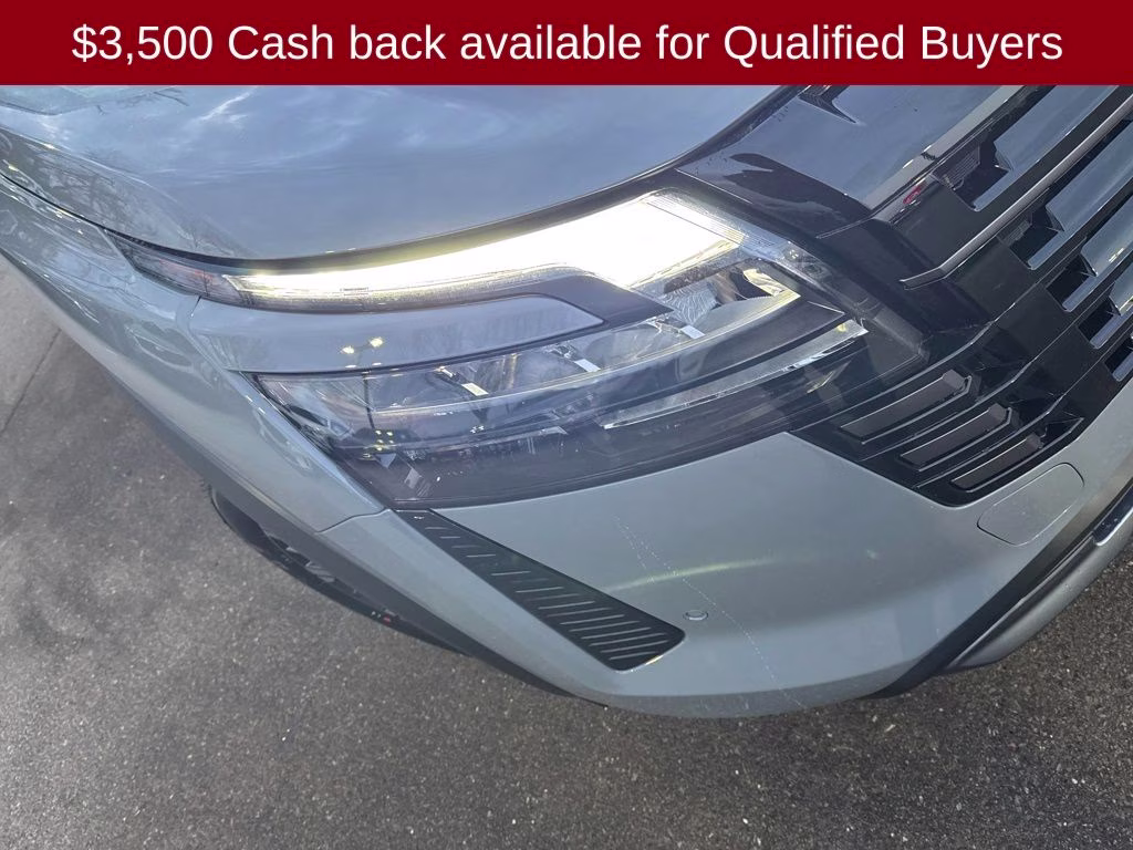 2026 Boulder Gray/Super Black Nissan Pathfinder Platinum 4X4 SUV