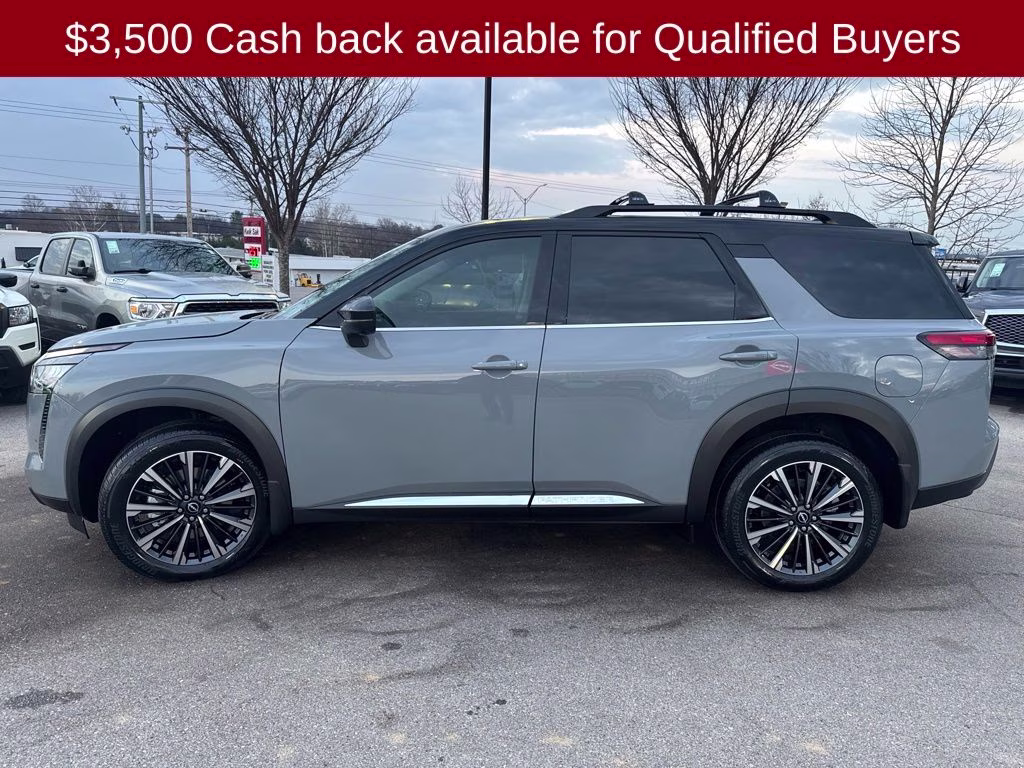 2026 Boulder Gray/Super Black Nissan Pathfinder Platinum 4X4 SUV