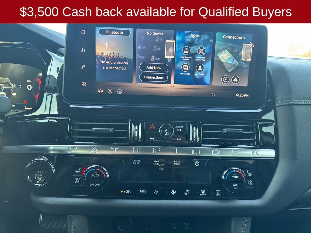 2026 Everest White Pearl/Black Nissan Pathfinder Platinum FWD SUV