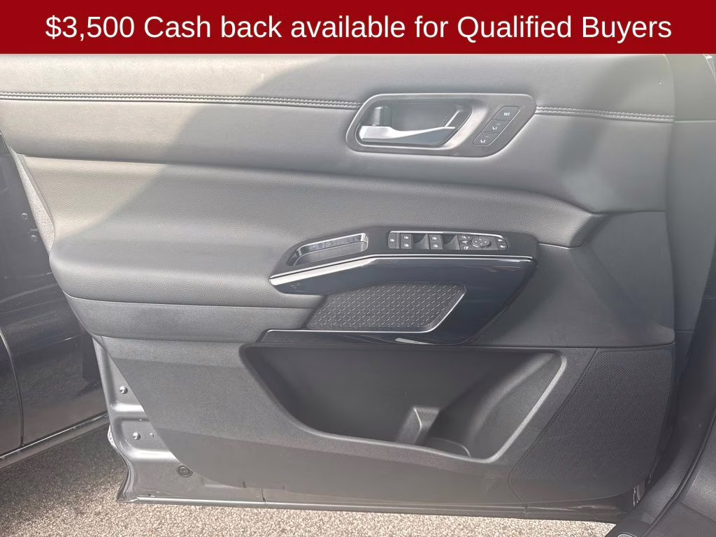 2026 Gun Metallic Nissan Pathfinder Platinum FWD SUV