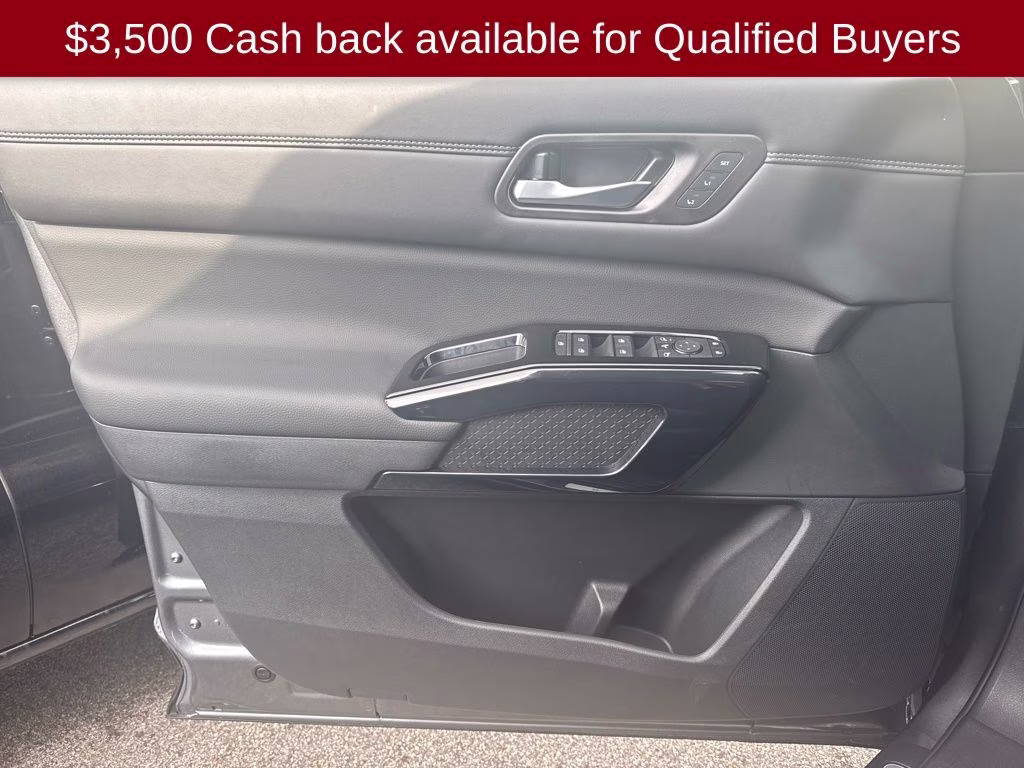 2026 Gun Metallic Nissan Pathfinder Platinum FWD SUV
