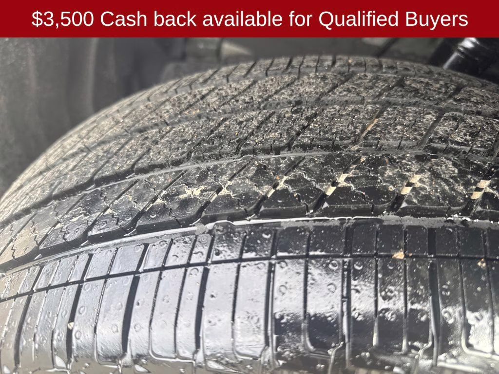 2026 Gun Metallic Nissan Pathfinder Platinum FWD SUV