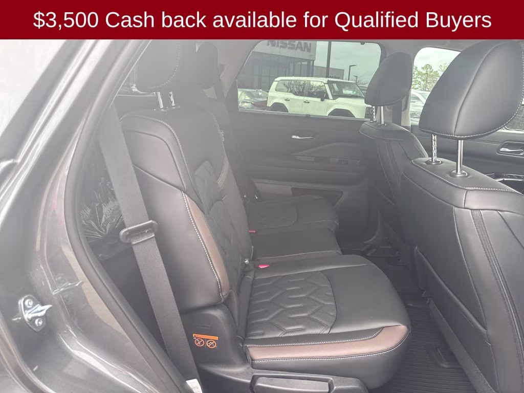 2026 Gun Metallic Nissan Pathfinder Platinum FWD SUV