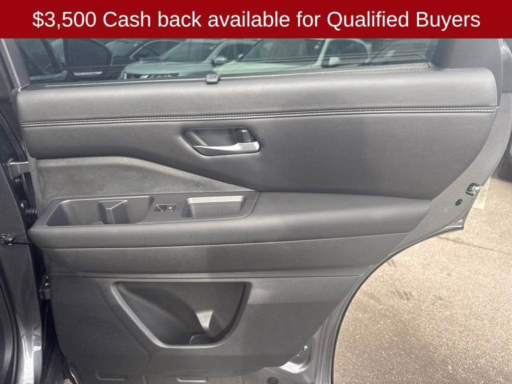 2026 Gun Metallic Nissan Pathfinder Platinum FWD SUV